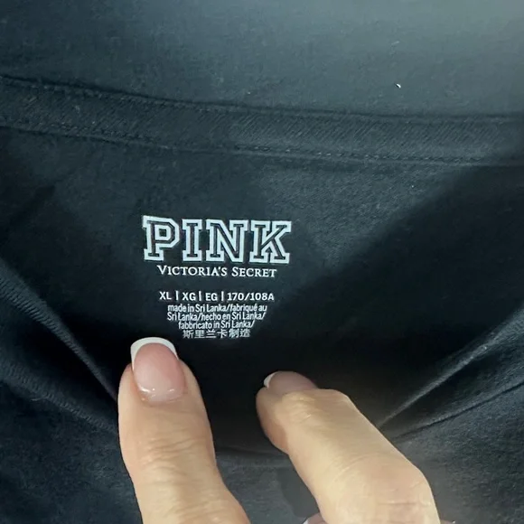 PINK Victoria's Secret Black Crop Top - Picture 2 of 3